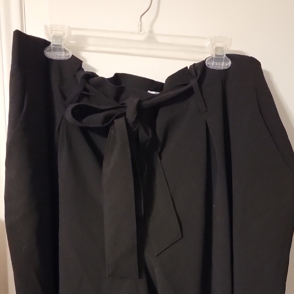 Bar III Black Wide Leg Pants,  Paper Bag style.